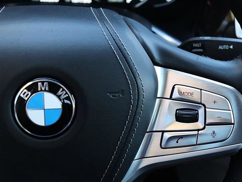 Used 2016 BMW 740i RWD image 55