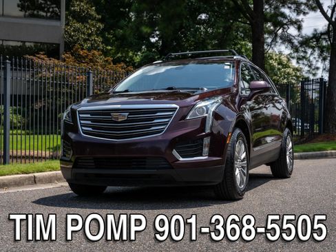 Used 2017 Cadillac XT5 Luxury w/ Driver Awareness Package FWD image 2