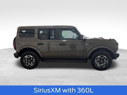 New 2026 Ford Bronco Outer Banks AWD/4WD image 8