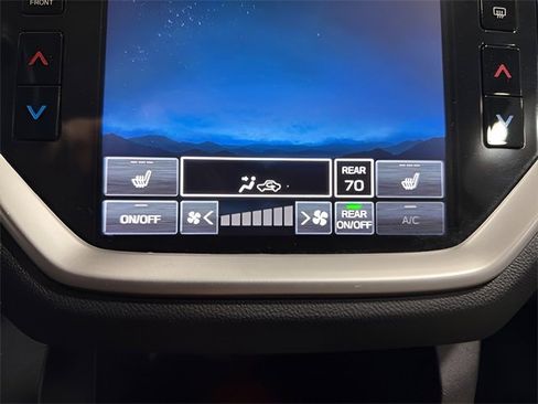 Used 2024 Subaru Ascent Premium w/ Convenience Package image 21