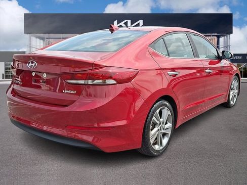 Used 2017 Hyundai Elantra Limited FWD image 6