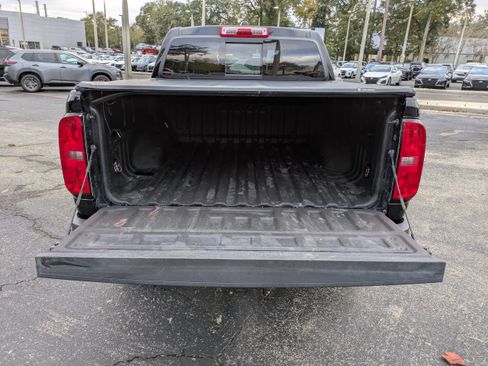 Used 2022 Chevrolet Colorado ZR2 image 13