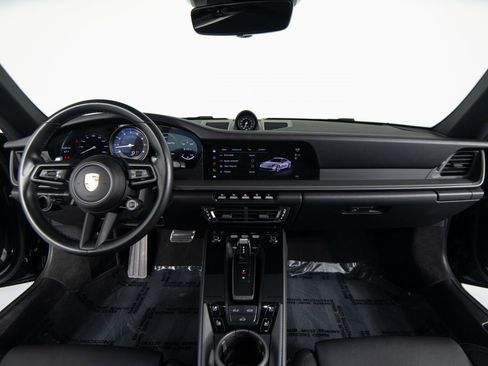 Certified 2024 Porsche 911 Carrera 4 image 33