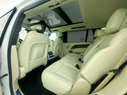 New 2026 Land Rover Range Rover Long Wheelbase SE AWD/4WD image 23