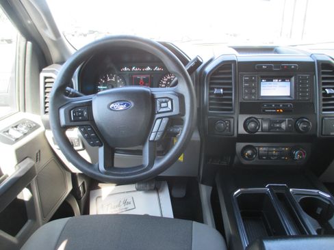 Used 2019 Ford F150 XL w/ Equipment Group 101A Mid AWD/4WD image 12