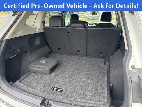 Certified 2023 Volkswagen Tiguan SE w/ Panoramic Sunroof Package AWD/4WD image 15