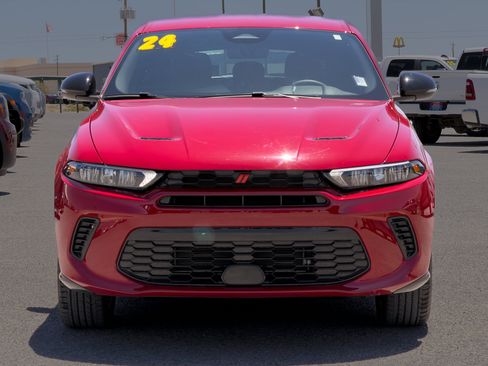 Used 2024 Dodge Hornet R/T w/ R/T Blacktop Package AWD/4WD image 8