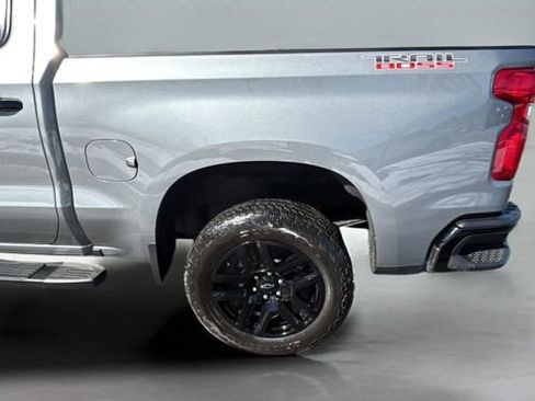Used 2024 Chevrolet Silverado 1500 LT Trail Boss w/ Protection Package image 33
