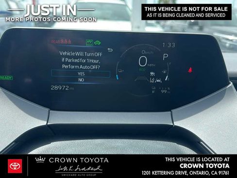 Used 2024 Toyota Prius Prime FWD image 3