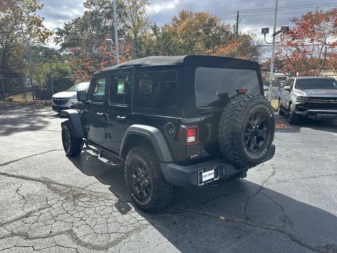 Used 2021 Jeep Wrangler Unlimited Sport image 7