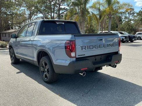 New 2026 Honda Ridgeline Black Edition image 7