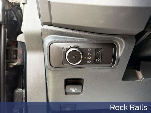Certified 2025 Ford Bronco Big Bend w/ Black Diamond Package AWD/4WD image 15