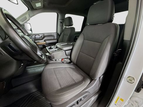 Used 2023 Chevrolet Silverado 2500 LT AWD/4WD image 19