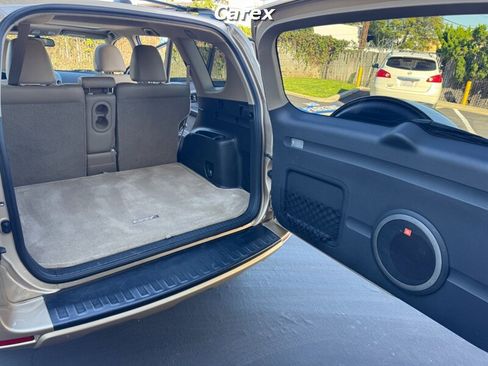 Used 2011 Toyota RAV4 Limited image 30