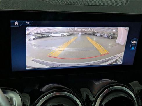Used 2026 Mercedes-Benz GLB 250 image 16