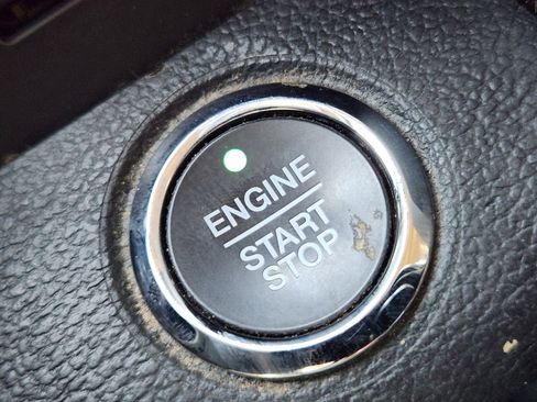 Used 2019 Ford F250 Lariat w/ Lariat Ultimate Package image 22