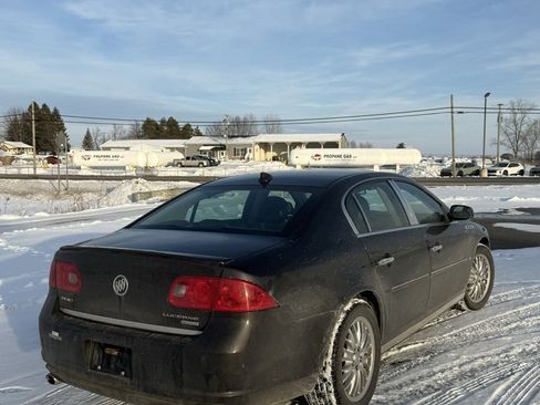Used 2009 Buick Lucerne Super image 3