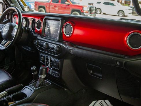 Used 2020 Jeep Gladiator Rubicon image 11