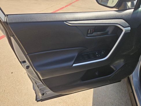 Used 2025 Toyota RAV4 LE image 14