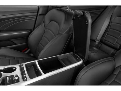 Used 2023 Kia Stinger GT-Line w/ Sun & Sound Package AWD/4WD image 17