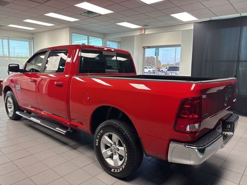 Used 2019 RAM 1500 Classic SLT AWD/4WD image 5