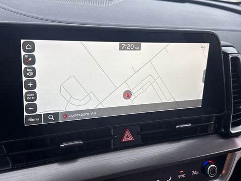 Used 2024 Kia Sportage EX image 26