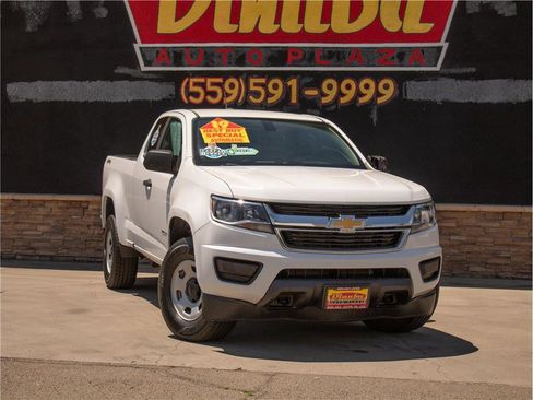 Used 2019 Chevrolet Colorado W/T w/ WT Convenience Package AWD/4WD image 4