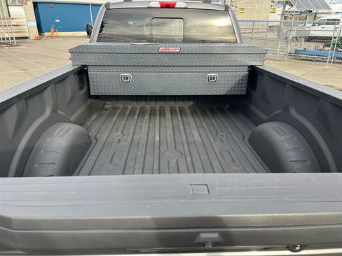 Used 2022 Ford F350 Limited w/ FX4 Off-Road Package image 24