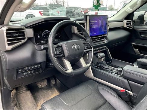 Used 2023 Toyota Sequoia Limited image 5