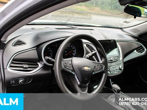 Used 2024 Chevrolet Malibu LT FWD image 22