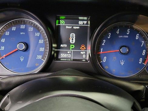 Used 2018 Maserati GranTurismo Sport RWD image 13
