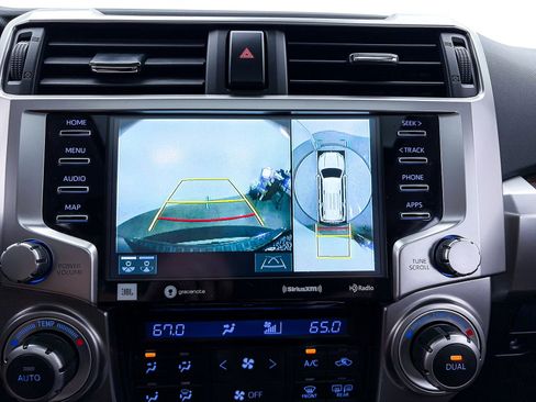 Used 2022 Toyota 4Runner Limited AWD/4WD image 6