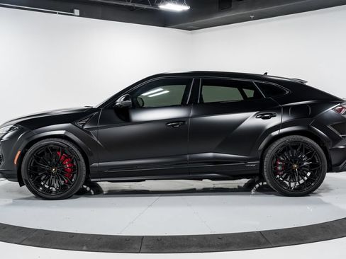 Used 2025 Lamborghini Urus S AWD/4WD image 6