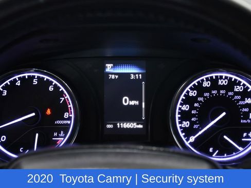 Used 2020 Toyota Camry SE w/ Carpet Mat Package FWD image 13
