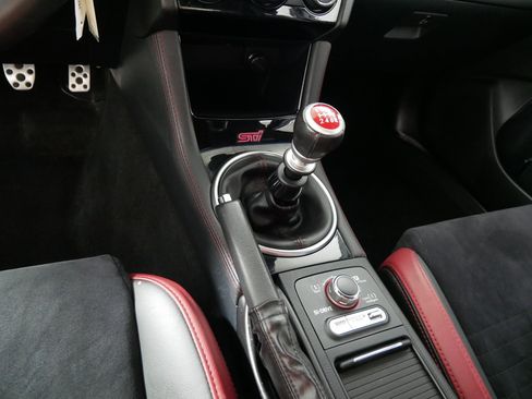 Used 2019 Subaru WRX STI AWD/4WD image 24