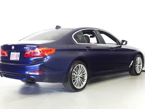 Used 2020 BMW 530i w/ Convenience Package image 8