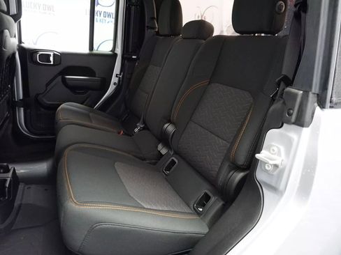 Used 2023 Jeep Gladiator Mojave w/ Trailer Tow Package image 13