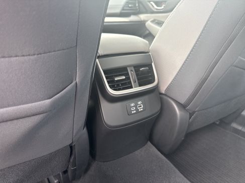 Used 2025 Subaru Legacy Premium AWD/4WD image 8