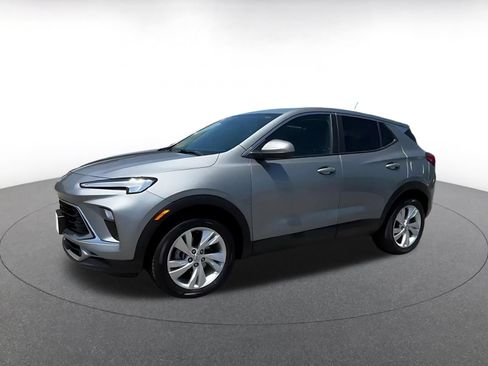 Used 2025 Buick Encore GX Preferred FWD image 8