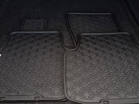 Used 2023 Volkswagen Jetta Sport image 8