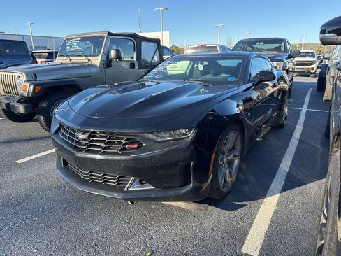 Used 2021 Chevrolet Camaro LT w/ RS Package image 3