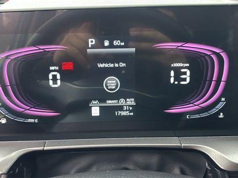 Used 2024 Kia Telluride S w/ S Sunroof Package image 17