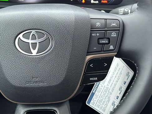 New 2026 Toyota Crown XLE image 28