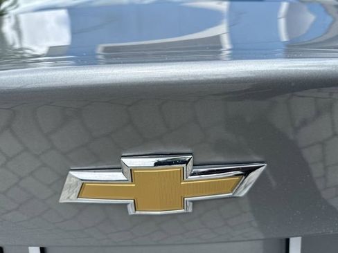 Used 2023 Chevrolet Malibu LT FWD image 15