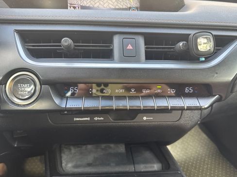 Used 2019 Lexus UX 200 w/ Accessory Package 2 FWD image 18