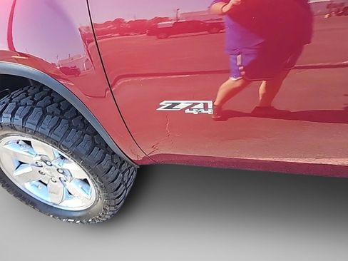 Used 2013 GMC Sierra 1500 SLE image 12