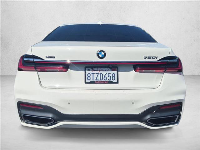Used 2021 BMW 750i xDrive w/ M Sport Package AWD/4WD image 4