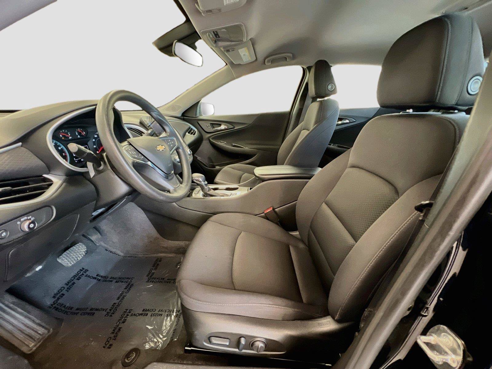 Used 2024 Chevrolet Malibu LT FWD image 5