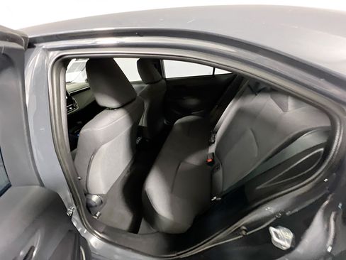Used 2025 Toyota Corolla LE FWD image 29