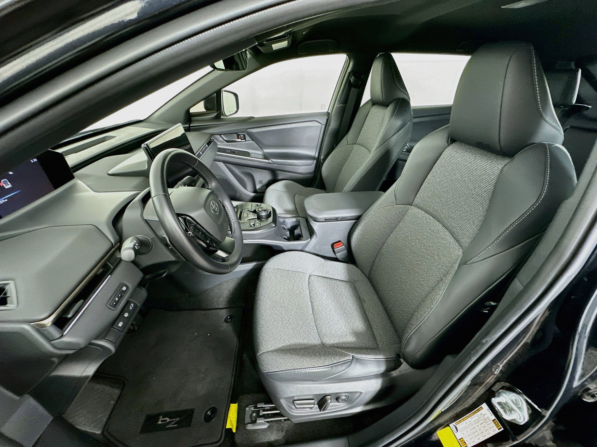 Used 2026 Toyota bZ AWD/4WD image 13